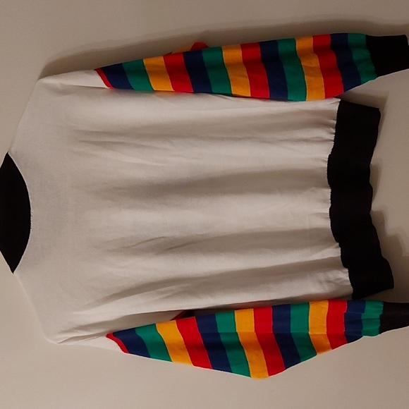 Disney x Forever 21 sweater - Picture 6 of 14